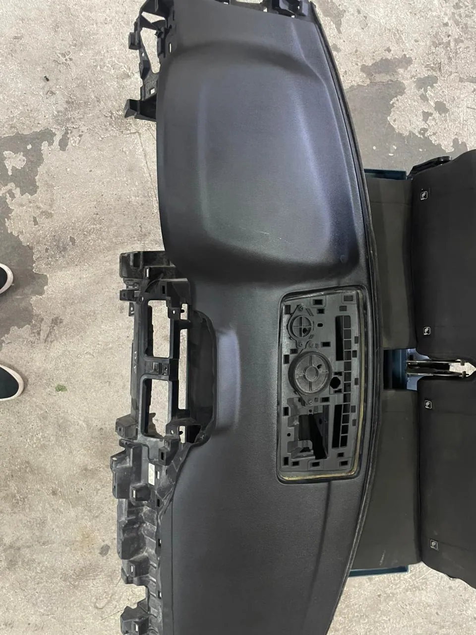 Tablero completo desmontado y preparado para reparación en taller Santiago